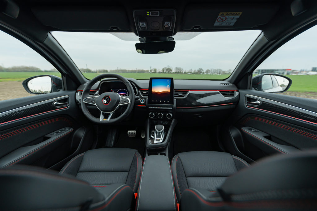 Renault Arkana E-Tech RS Line