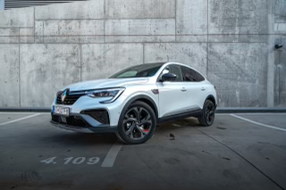 Renault Arkana E-Tech RS Line