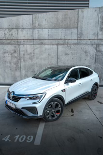 Renault Arkana E-Tech RS Line