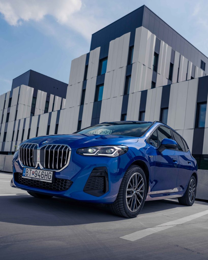 BMW 230e xDrive Active Tourer