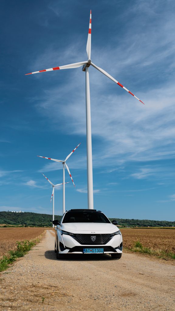 Peugeot 308 SW Hybrid