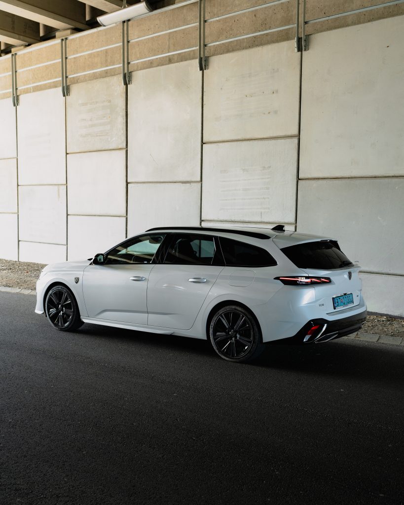 Peugeot 308 SW Hybrid