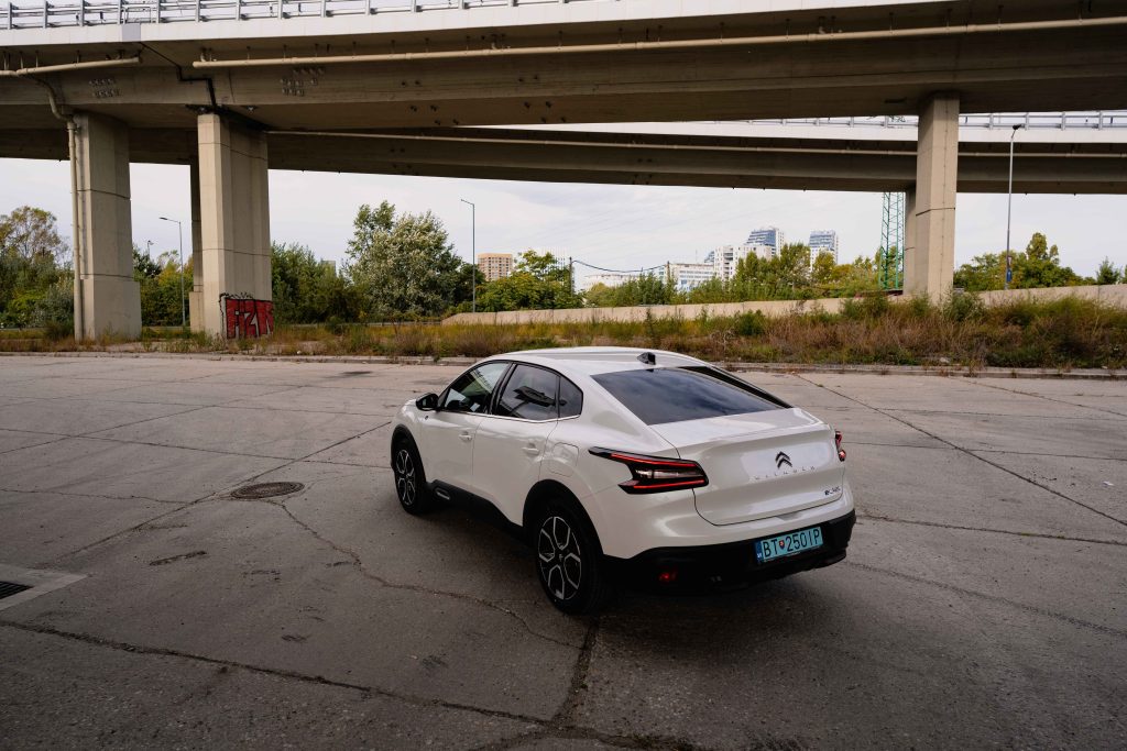Citroën ë-C4 X