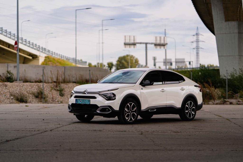 Citroën ë-C4 X