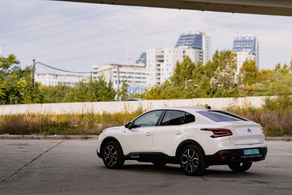 Citroën ë-C4 X