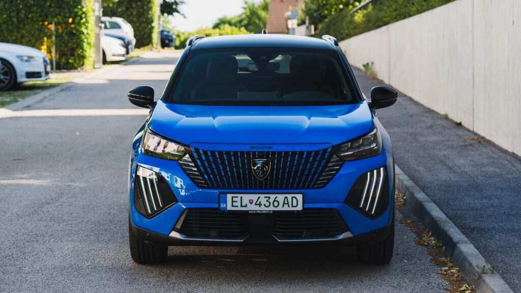 Peugeot E-2008 GT 2024