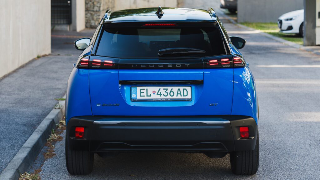 Peugeot E-2008 GT 2024