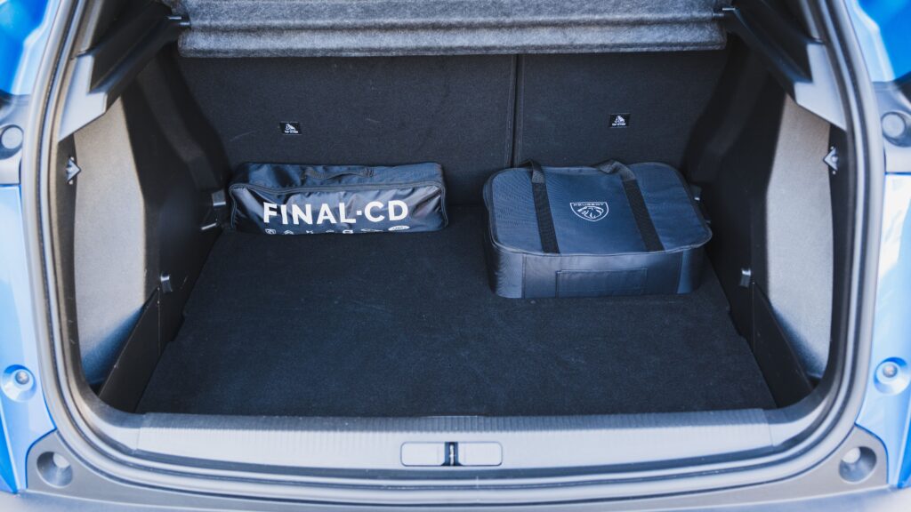 Peugeot E-2008 GT 2024