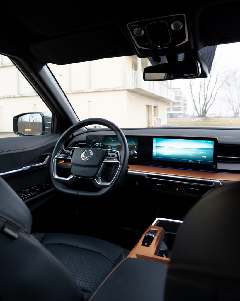 SsangYong KGM Torres EVX