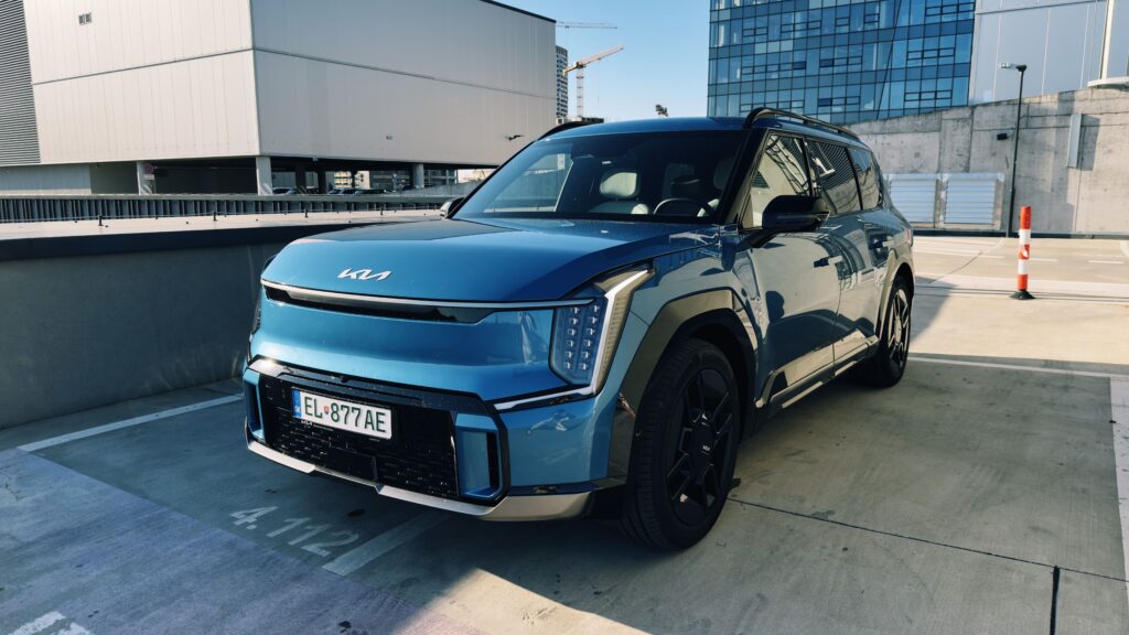 KIA EV9