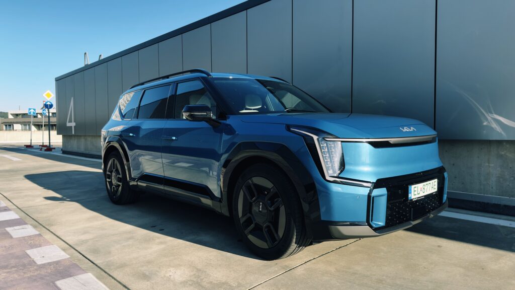 KIA EV9