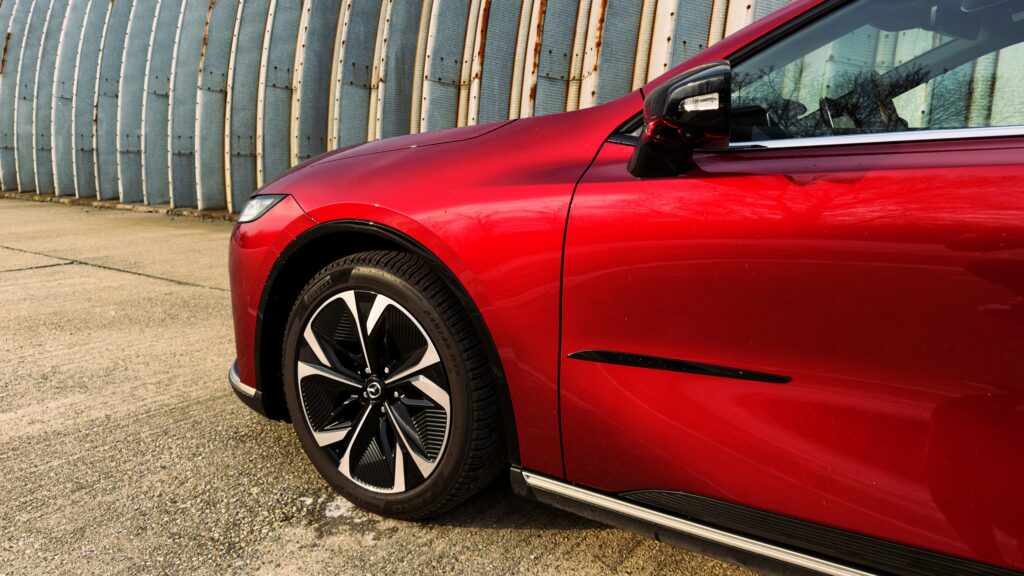 Mazda 6e