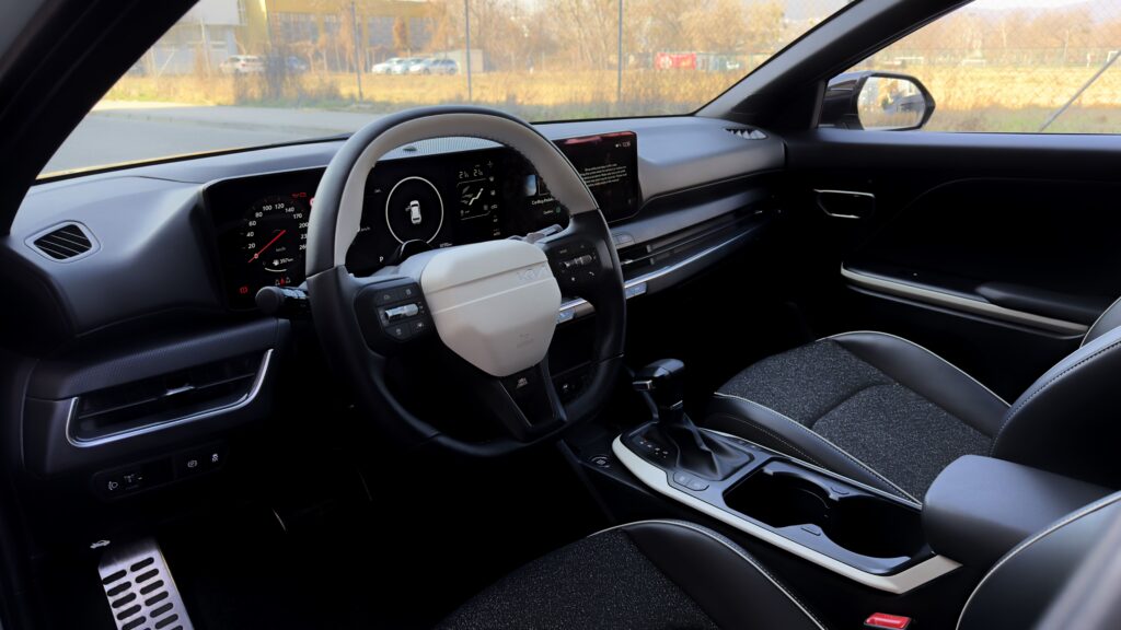Kia K4 Hatchback