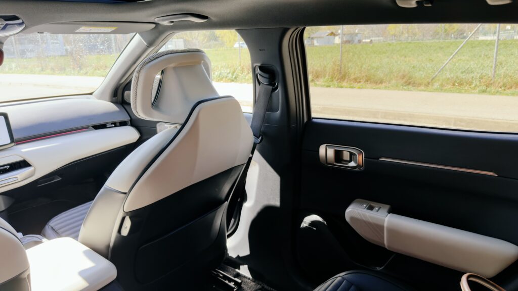 Kia EV4