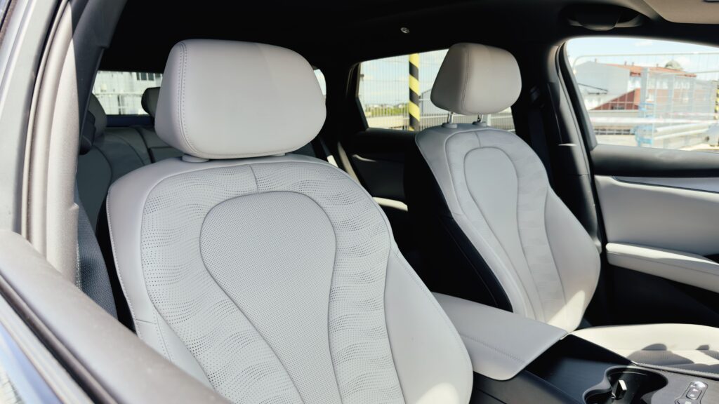 BYD Seal 6 DM-i Touring