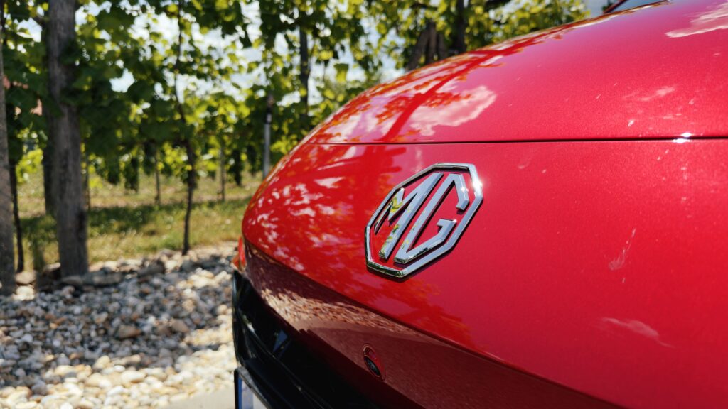 MG3