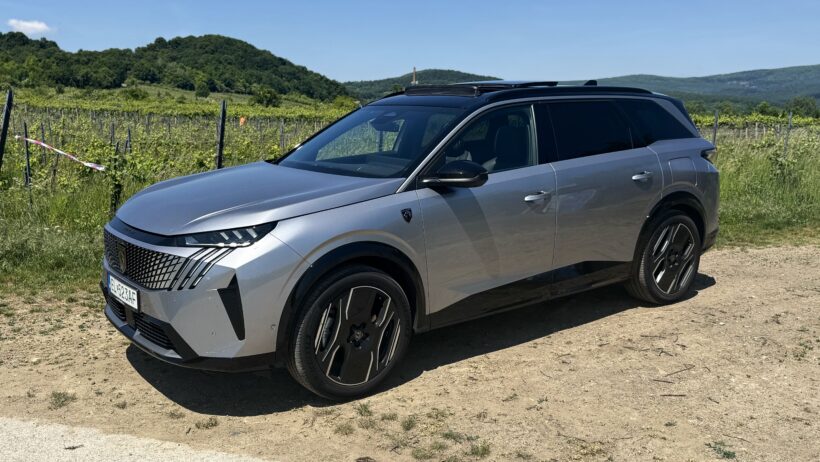 Peugeot E5008 Dual
