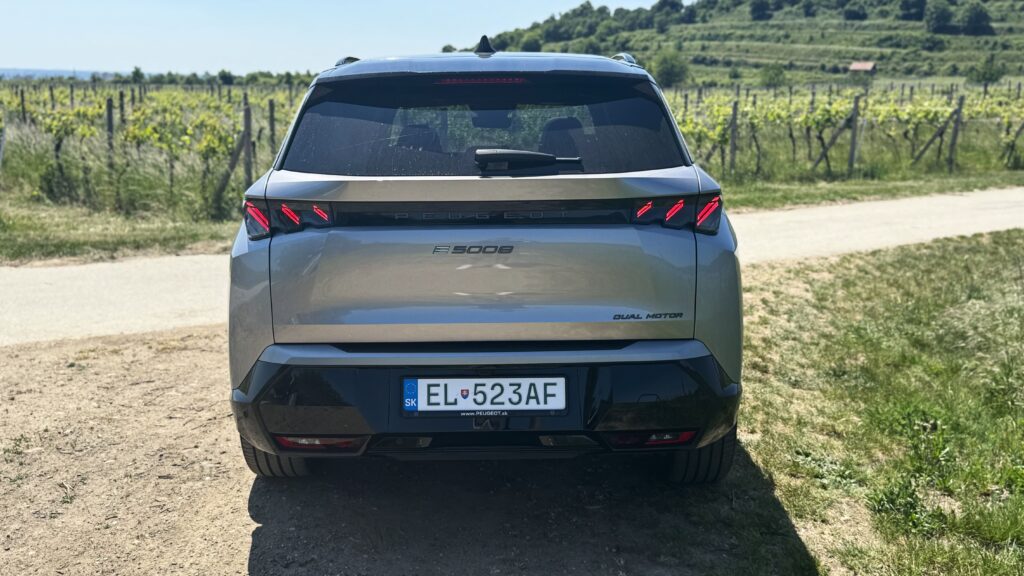 Peugeot E5008 Dual