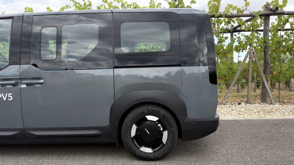 Kia PV5 Passenger