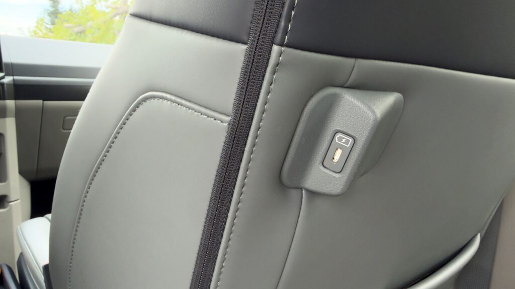 Kia PV5 Passenger