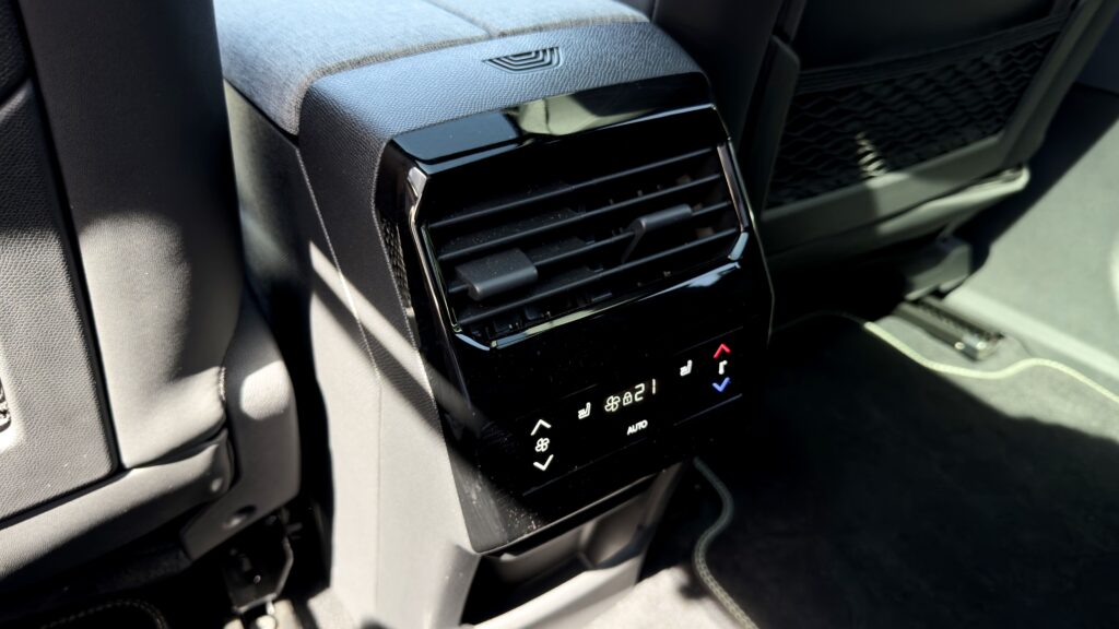 Peugeot E-5008 Long Range