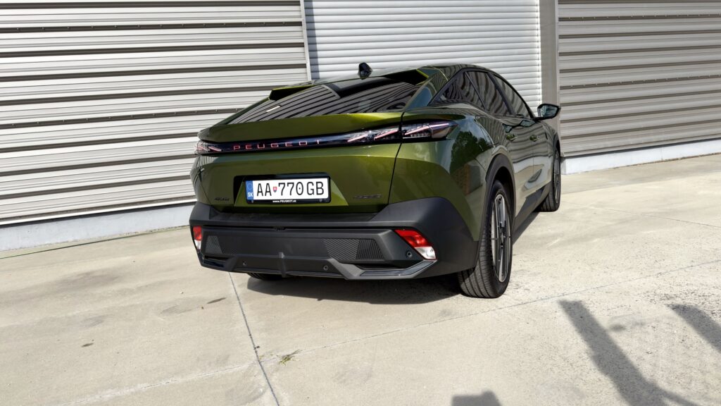 Peugeot 408 Facelift