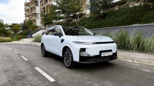 Leapmotor B10 REEV / Hybrid