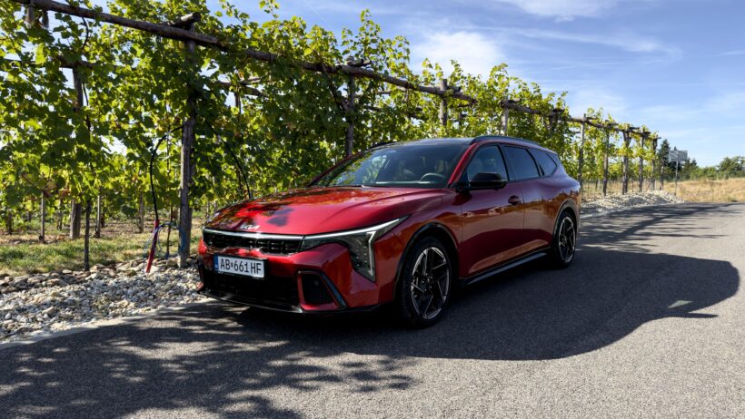 Kia K4 SW