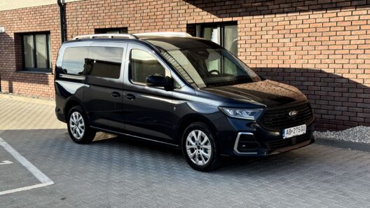 Ford Tourneo Connect PHEV