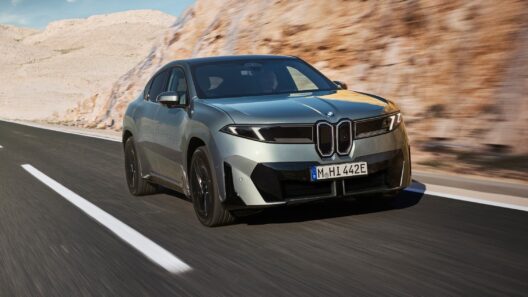 BMW iX4 Novinka